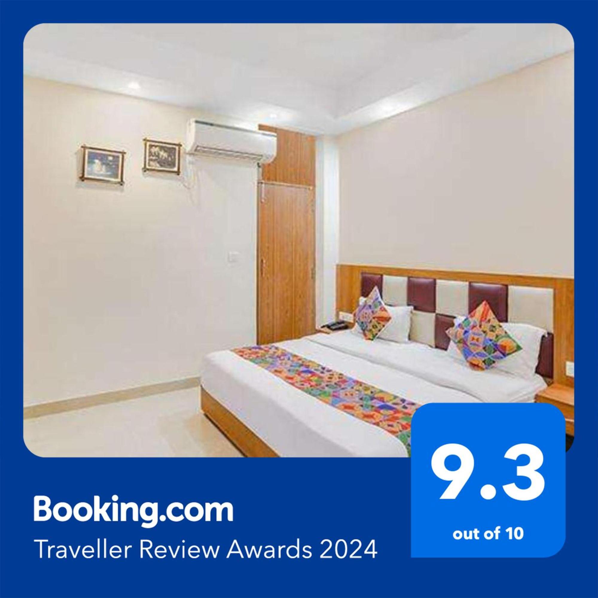 เดอะ รอยัล สเตย์ Hotel เกรทเตอร์นอยดา ภายนอก รูปภาพ